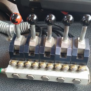 Diseño, mecanizado y montaje de todo tipo de cuadros electro-neumáticos